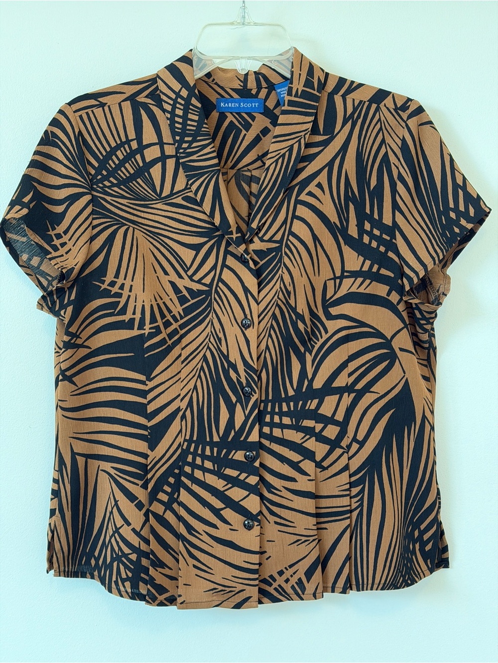 Karen Scott Brown and Black Palm-Print Short-Sleeve Button-Down Shirt